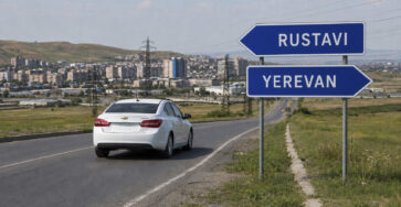 Private taxi from Yerevan to Rustavi
